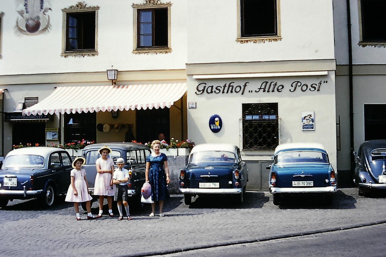 Hotel Gasthof Alte Post Holzkirchen Holzkirchen  Buitenkant foto